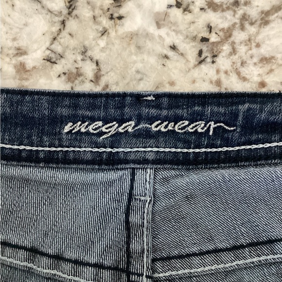Mega Wear, 8, Denim Capris - Picture 5 of 5